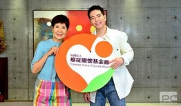 最新狗仔爆料新闻视频播放,最新热门事件幕后真相大曝光！